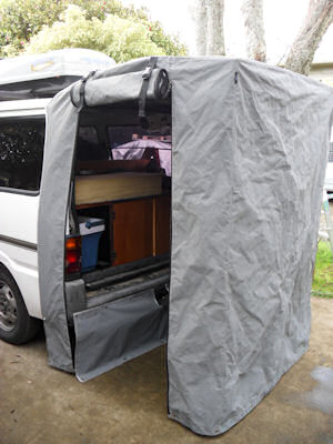awning_van_room.jpg
