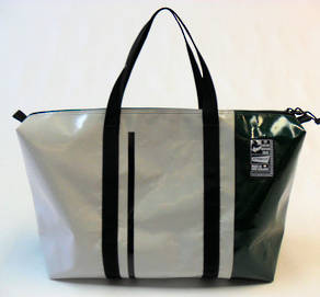 Recycled Billboard Bag - med gear 30384